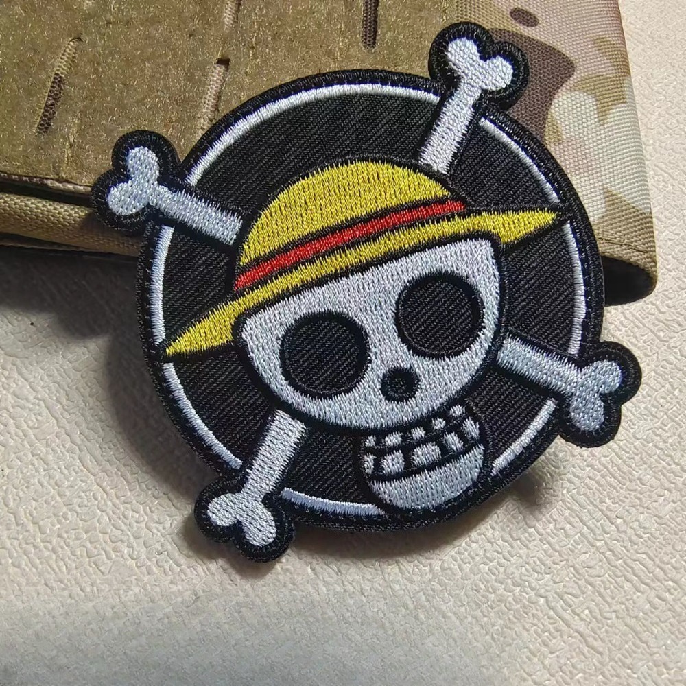 One Piece Badg Cartoon mouwpat - Velcro Sew On recensie en prijs